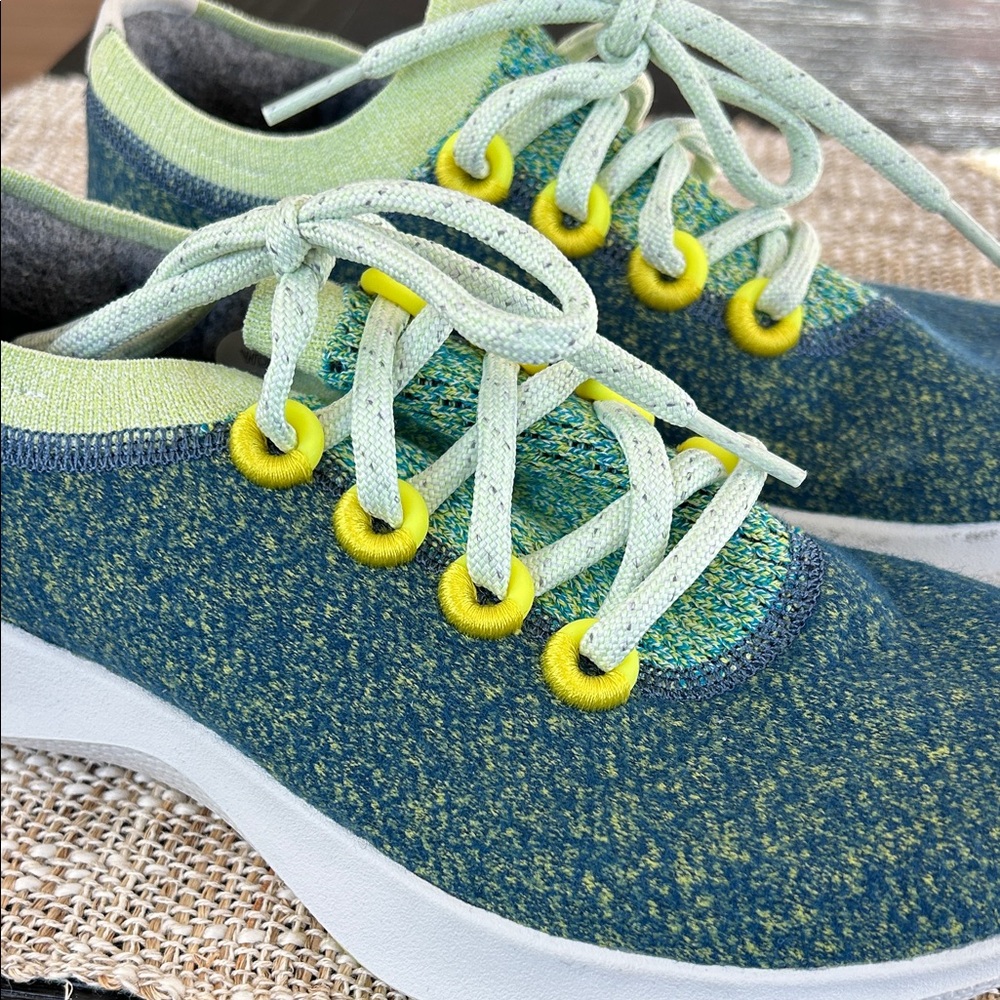 Allbirds Blue and Green Knit Wool Sneaker Mizzle Size 6 in EUC
